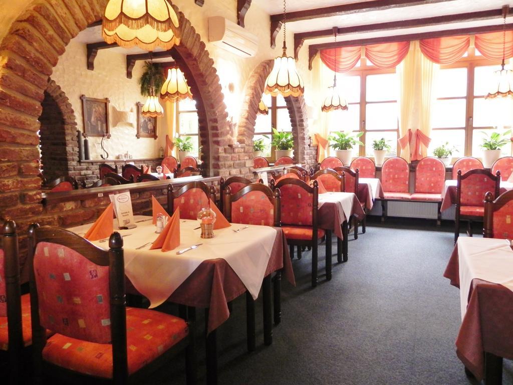 Hotel - Restaurant Braustube Haaren Exterior photo