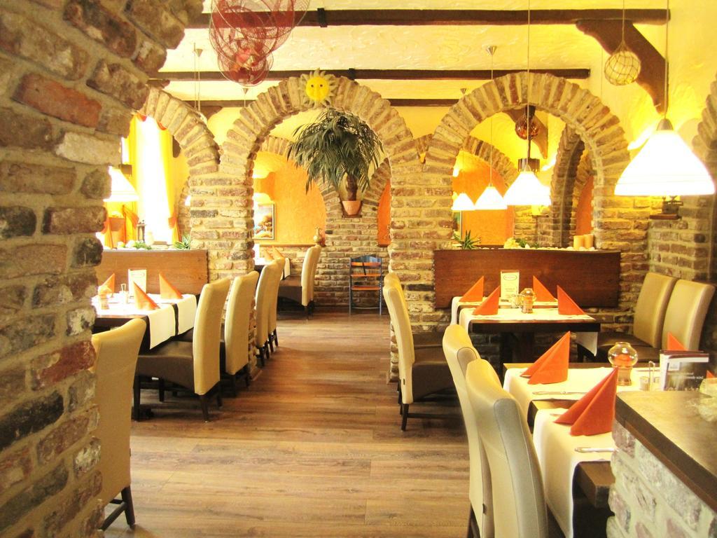 Hotel - Restaurant Braustube Haaren Exterior photo